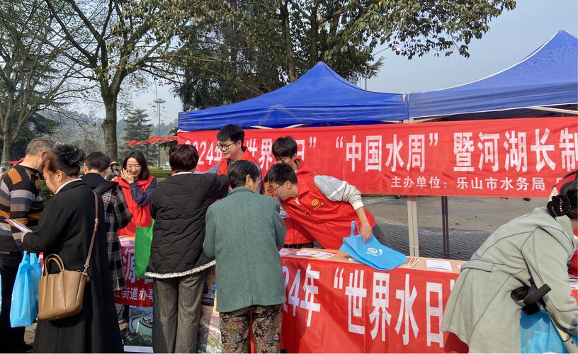 精升源装饰